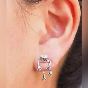 Adorable Frog Earrings